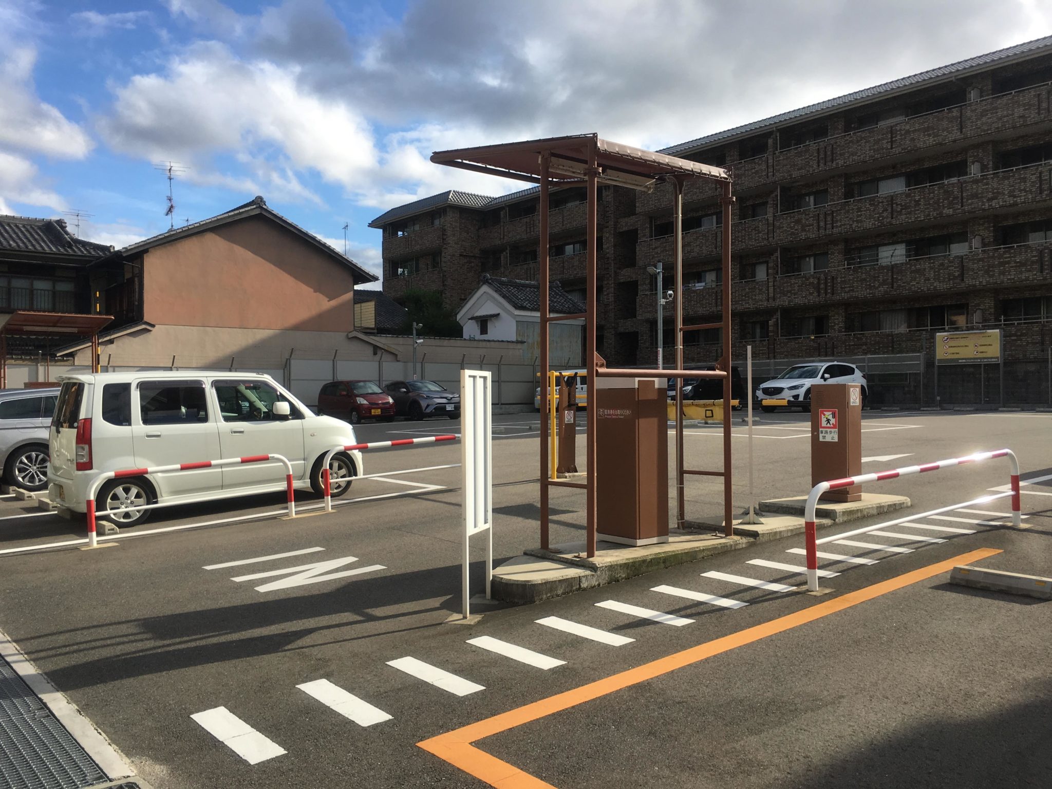 平安 コレクション 神宮 バス 駐 車場